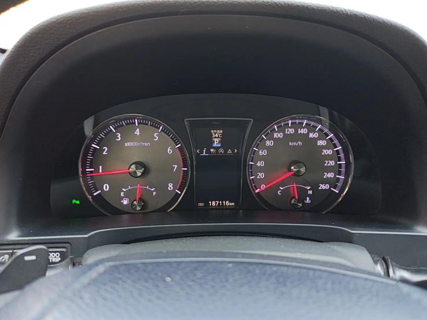 Toyota Crown 2018 2.0T Sport Edition — миниатюра 14