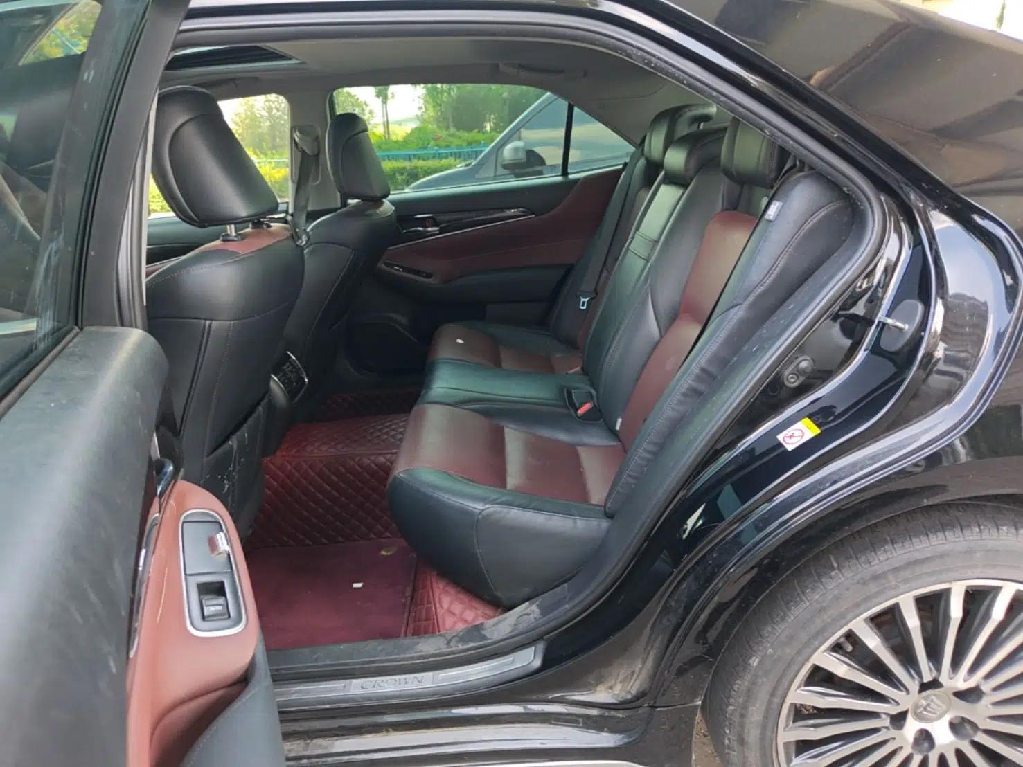 Toyota Crown 2018 2.0T Sport Edition — миниатюра 20