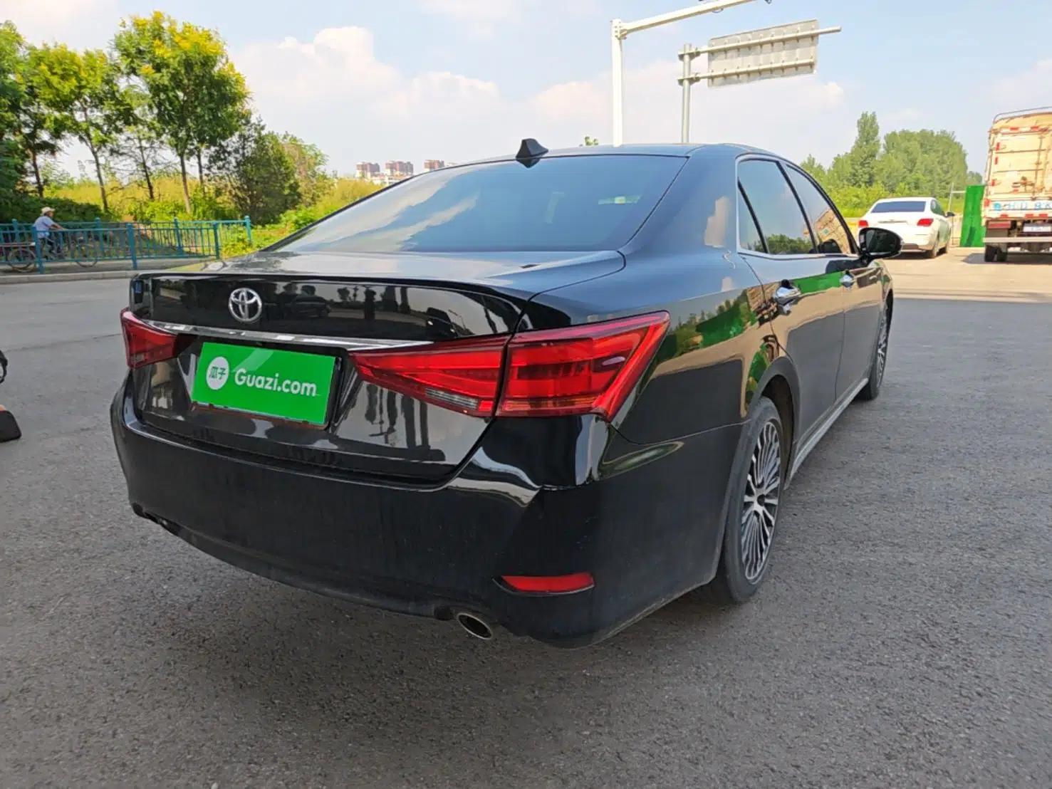 Toyota Crown 2018 2.0T Sport Edition — миниатюра 6
