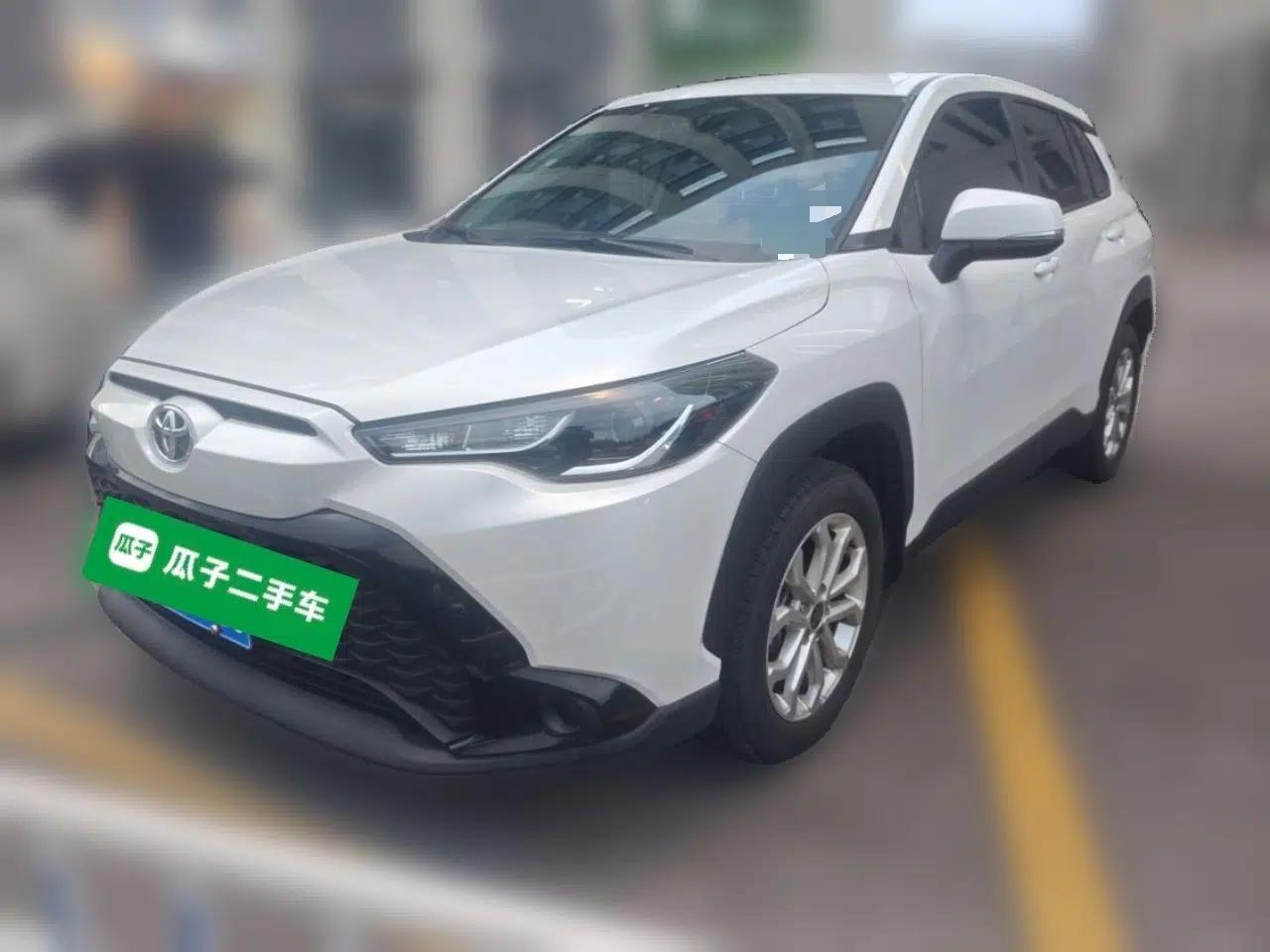 Toyota FRONTLANDER 2024 2.0L CVT Elite Edition — миниатюра 1