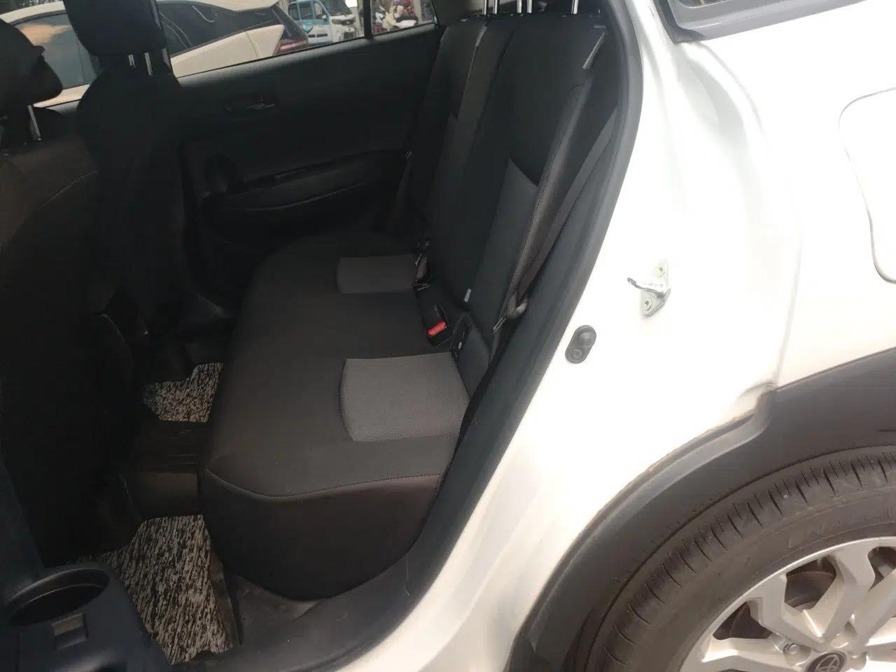 Toyota FRONTLANDER 2024 2.0L CVT Elite Edition — миниатюра 17