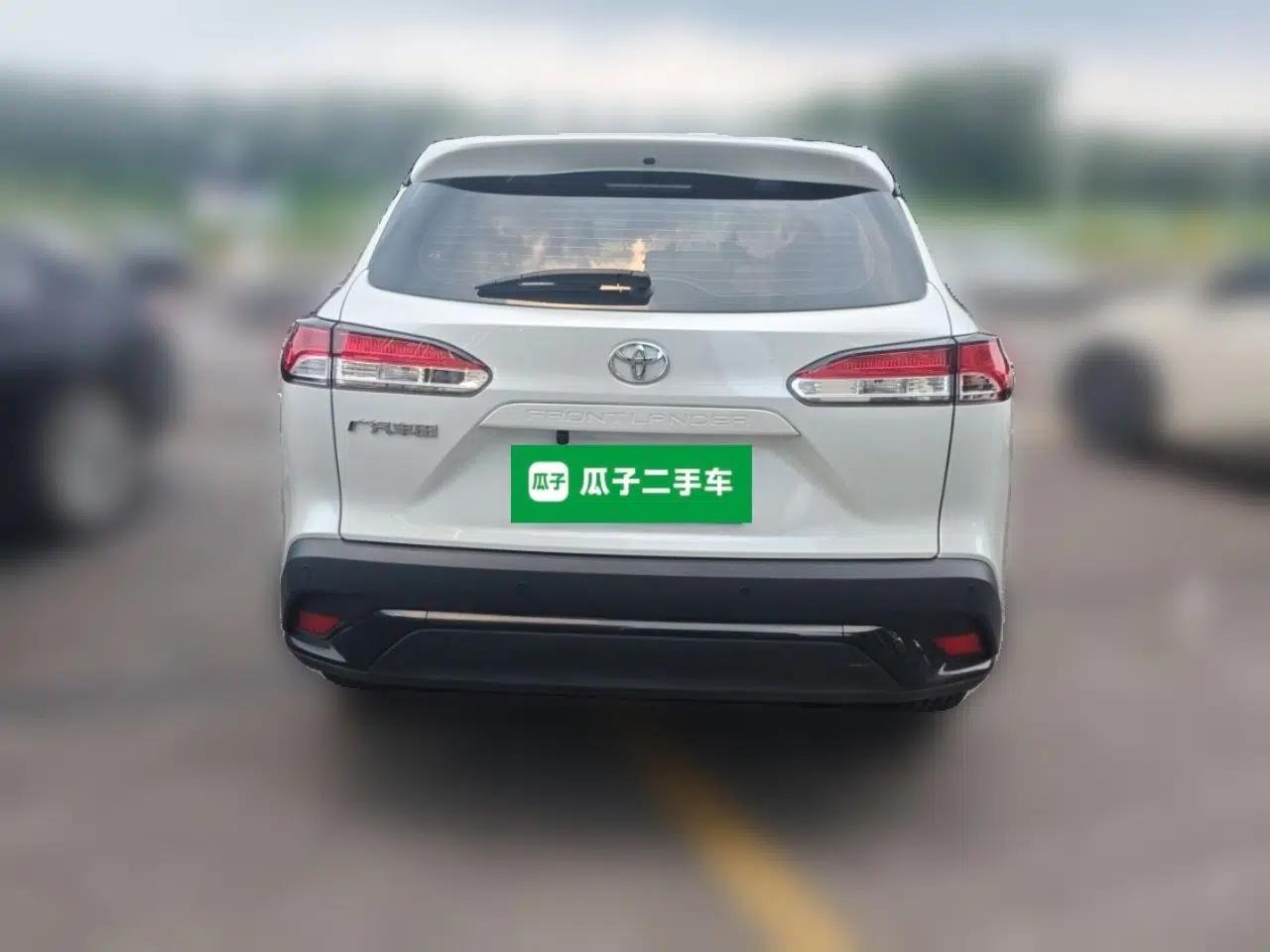 Toyota FRONTLANDER 2024 2.0L CVT Elite Edition — миниатюра 5