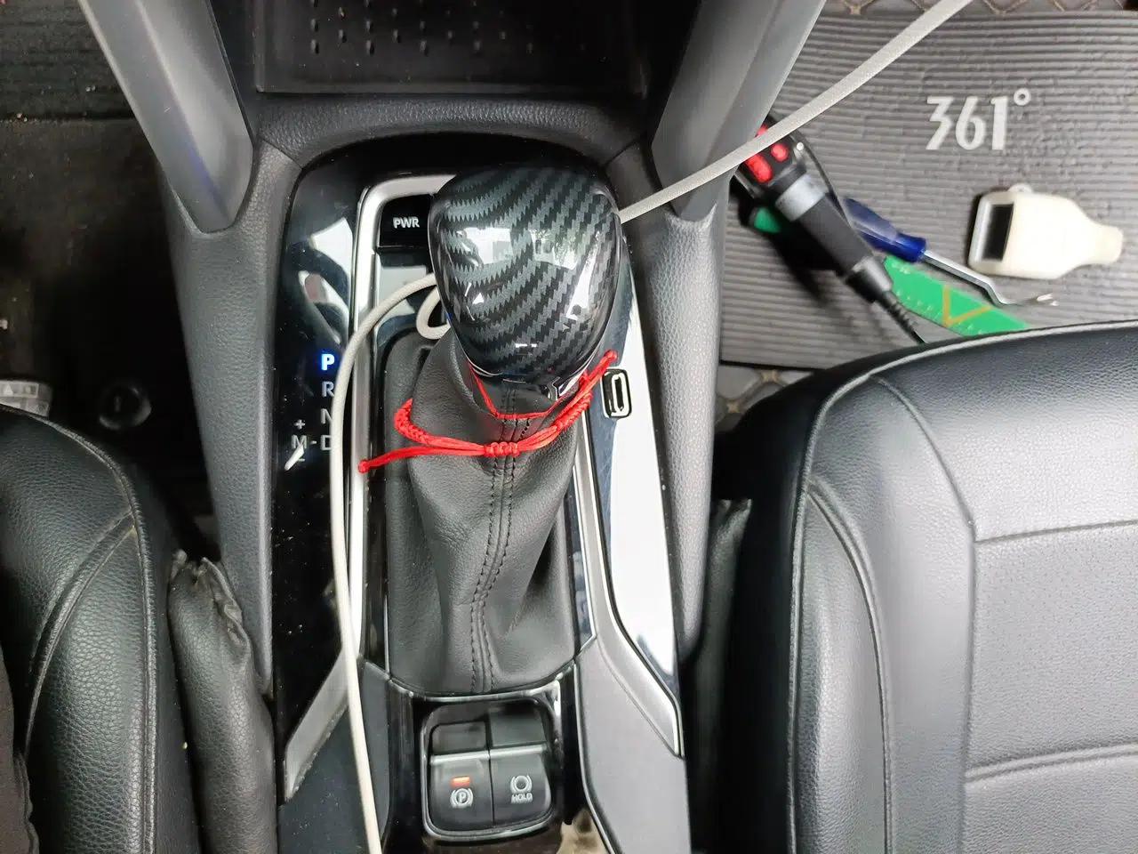 Toyota FRONTLANDER 2022 2.0L CVT Leading Edition — миниатюра 14