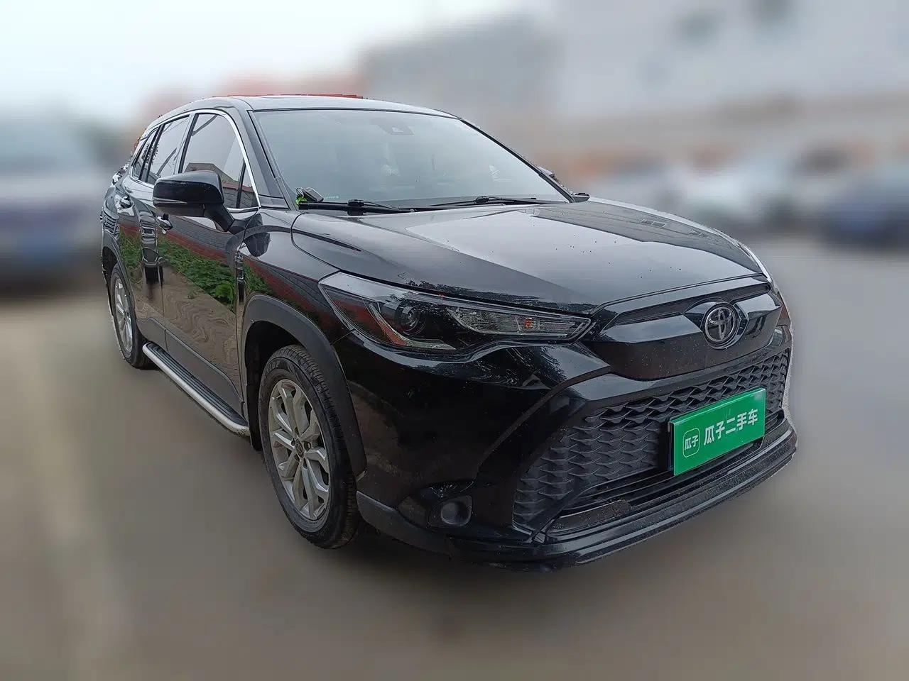 Toyota FRONTLANDER 2022 2.0L CVT Leading Edition — миниатюра 3