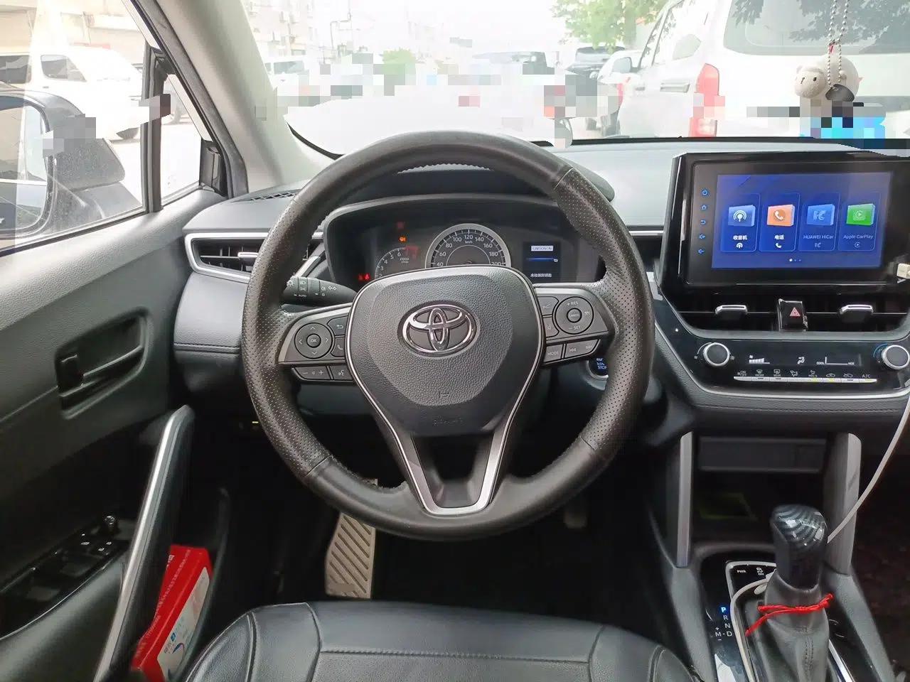 Toyota FRONTLANDER 2022 2.0L CVT Leading Edition — миниатюра 10