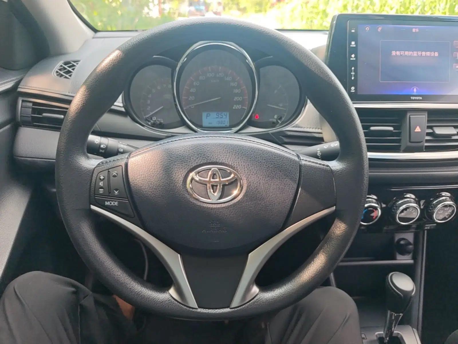 Toyota Vios 2022 1.5L 20th Anniversary Edition — миниатюра 13