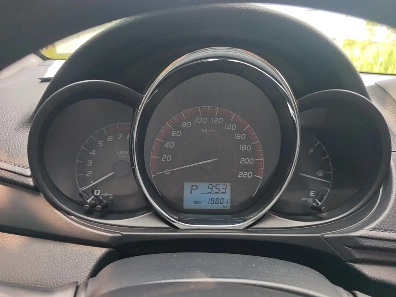 Toyota Vios 2022 1.5L 20th Anniversary Edition — миниатюра 14