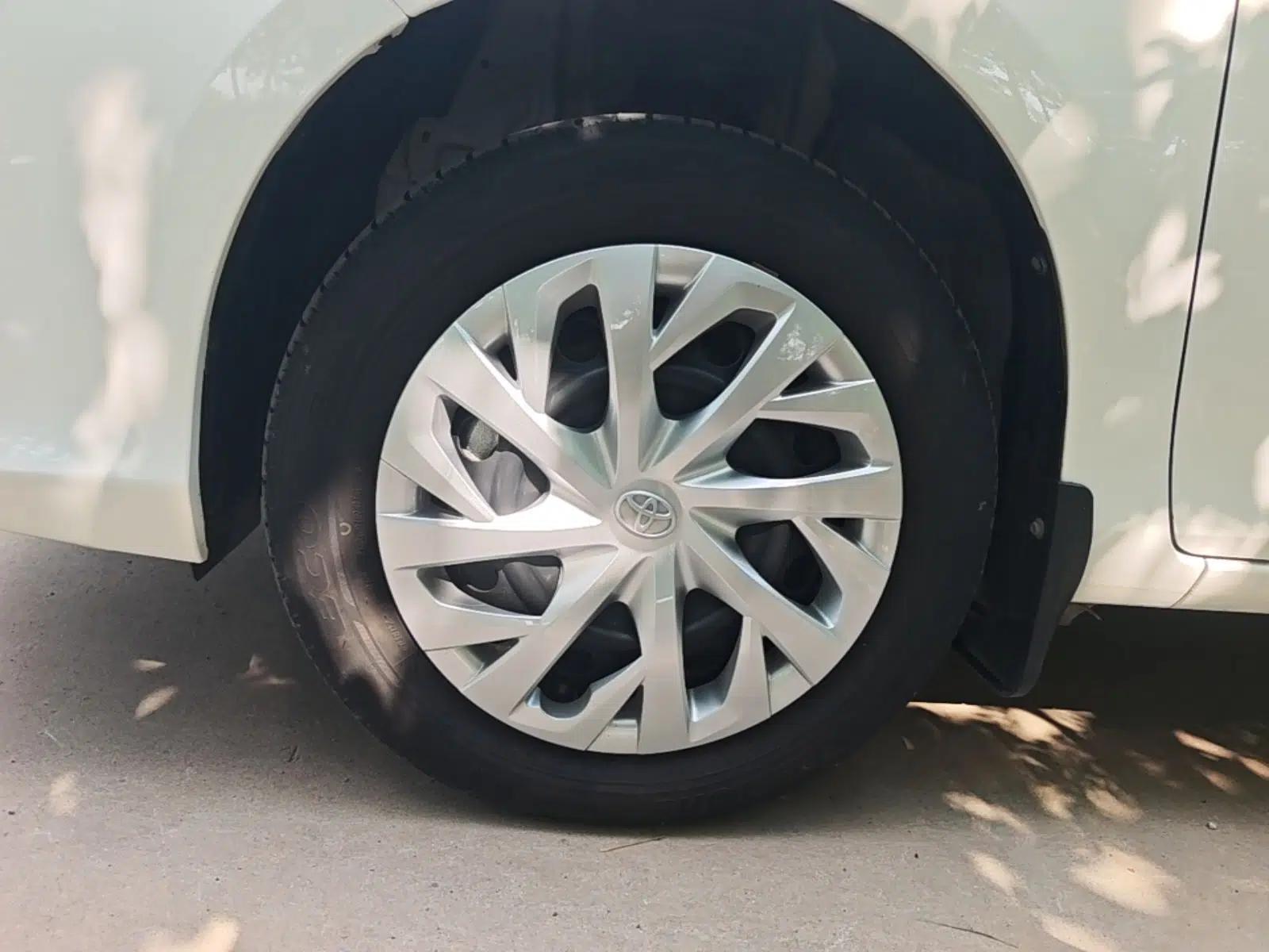 Toyota Vios 2022 1.5L 20th Anniversary Edition — миниатюра 10