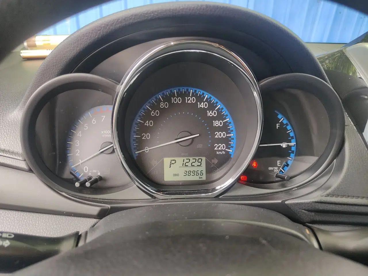 Toyota Vios 2017 1.5L CVT Innovation Edition — миниатюра 8