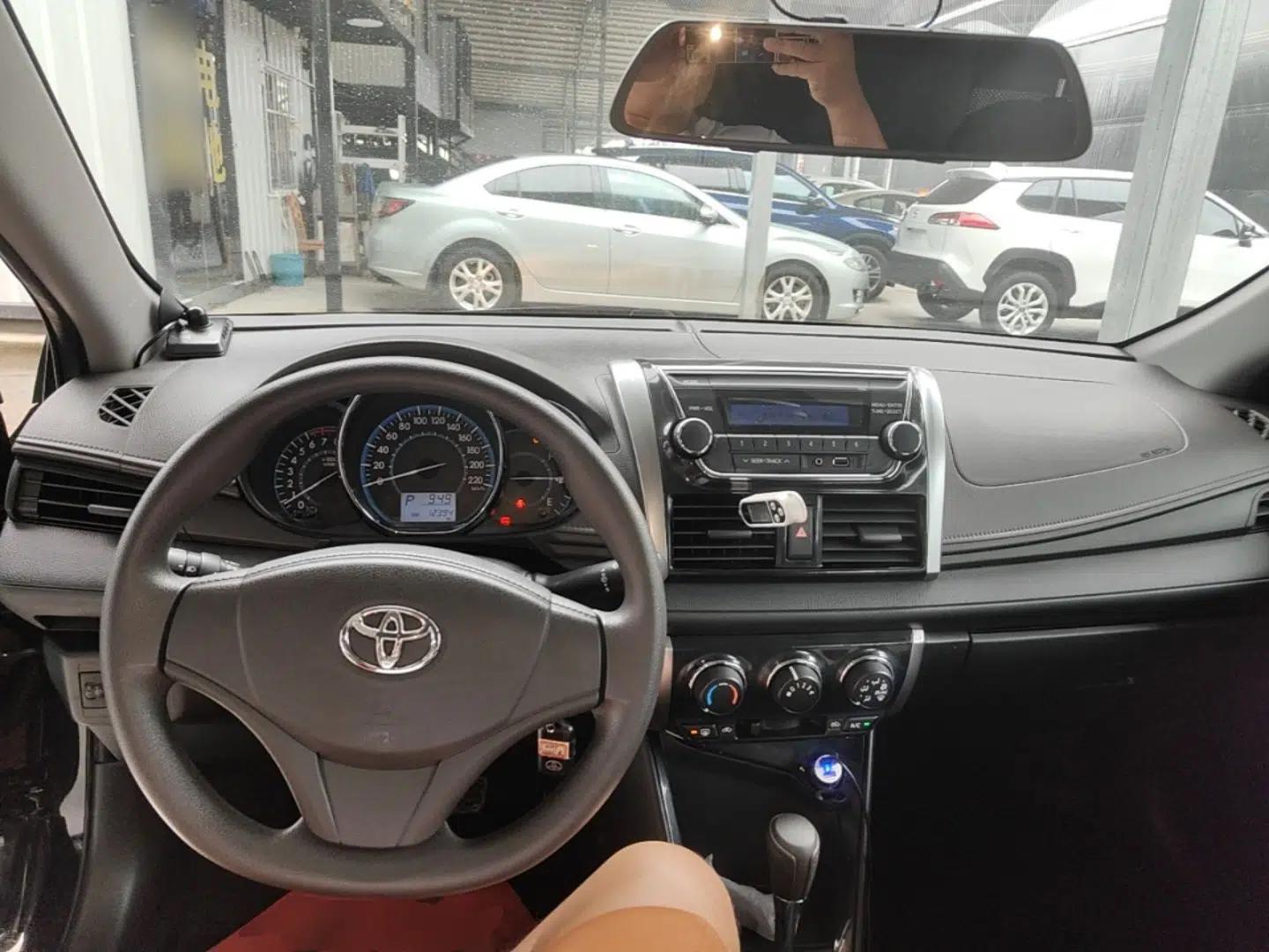 Toyota Vios 2014 1.5L Automatic ZhiZhen Edition — миниатюра 12