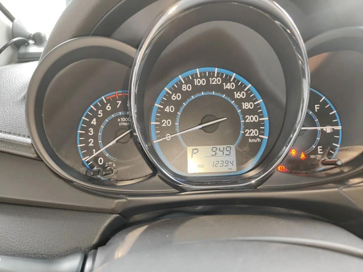 Toyota Vios 2014 1.5L Automatic ZhiZhen Edition — миниатюра 14