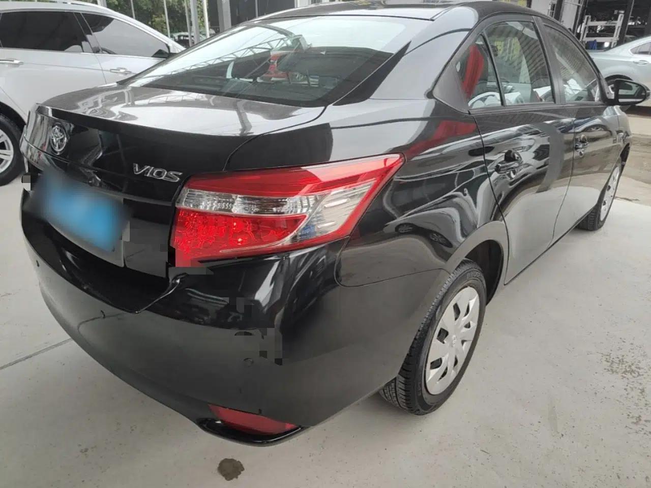 Toyota Vios 2014 1.5L Automatic ZhiZhen Edition — миниатюра 6