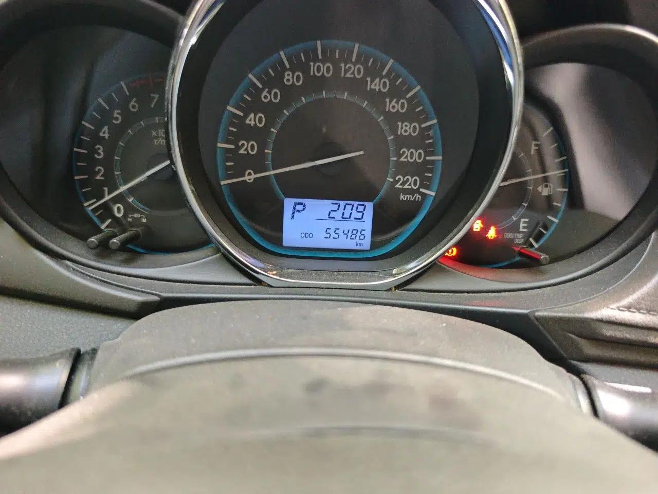 Toyota Vios 2014 1.5L Automatic ZhiZhen Edition — миниатюра 12