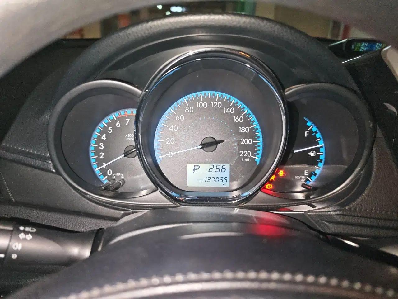 Toyota Vios 2017 1.5L CVT Innovation Edition — миниатюра 11