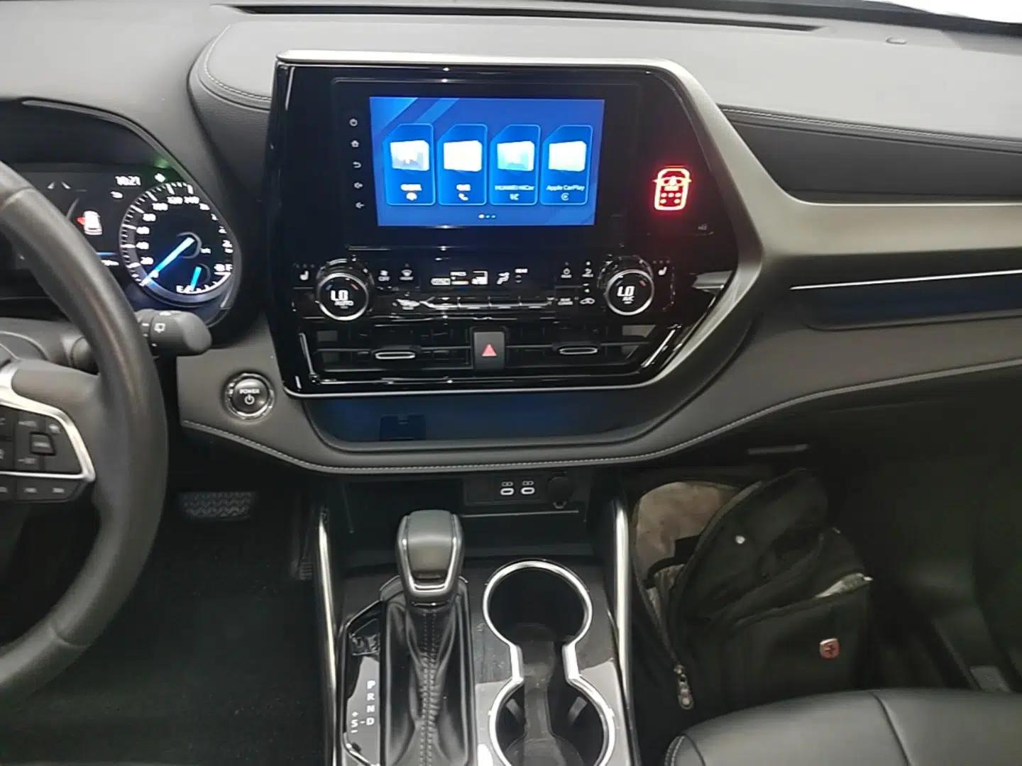 Toyota Crown Kluger 2023 2.5L HEV Four-Wheel Drive Luxury Edition — миниатюра 20