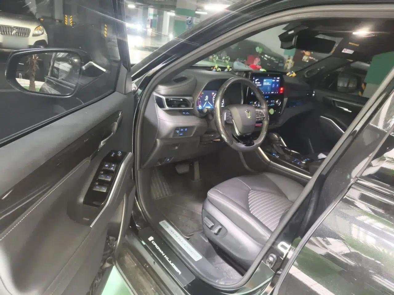 Toyota Crown Kluger 2022 2.0T Four-Wheel Drive Enjoyment Edition — миниатюра 16