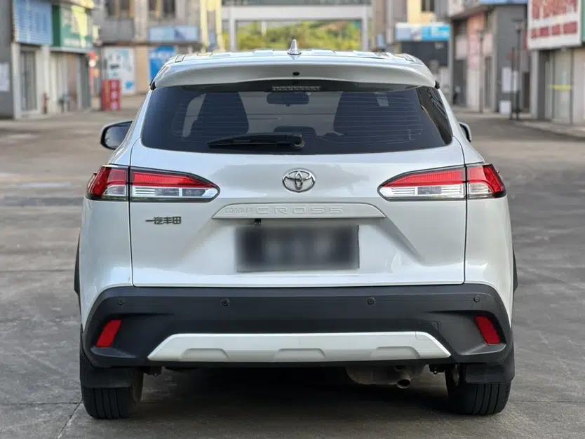Toyota Corolla Cross 2023 2.0L Pioneer Edition — миниатюра 6