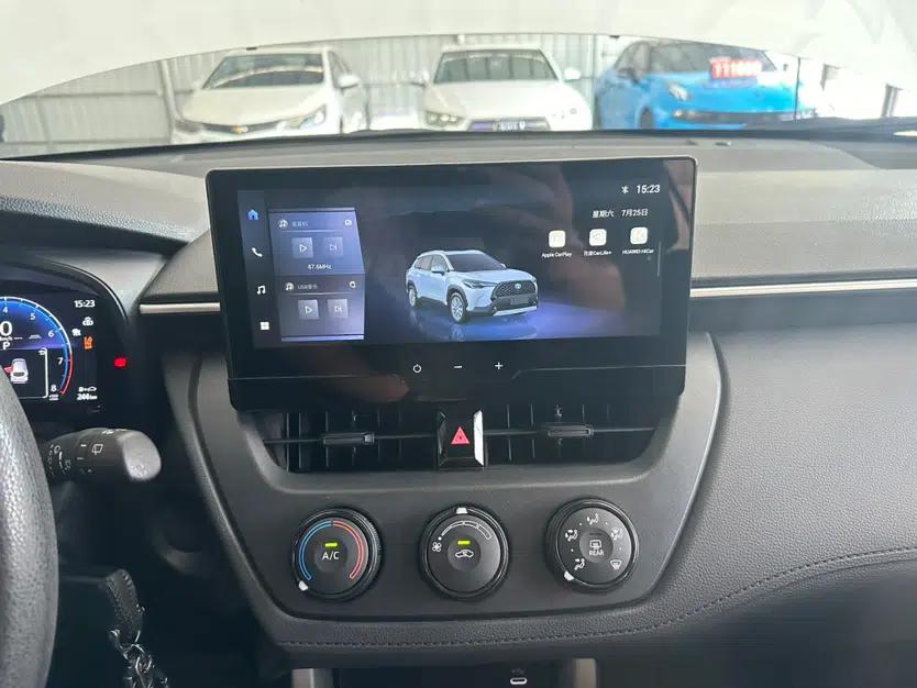 Toyota Corolla Cross 2023 2.0L Pioneer Edition — миниатюра 10