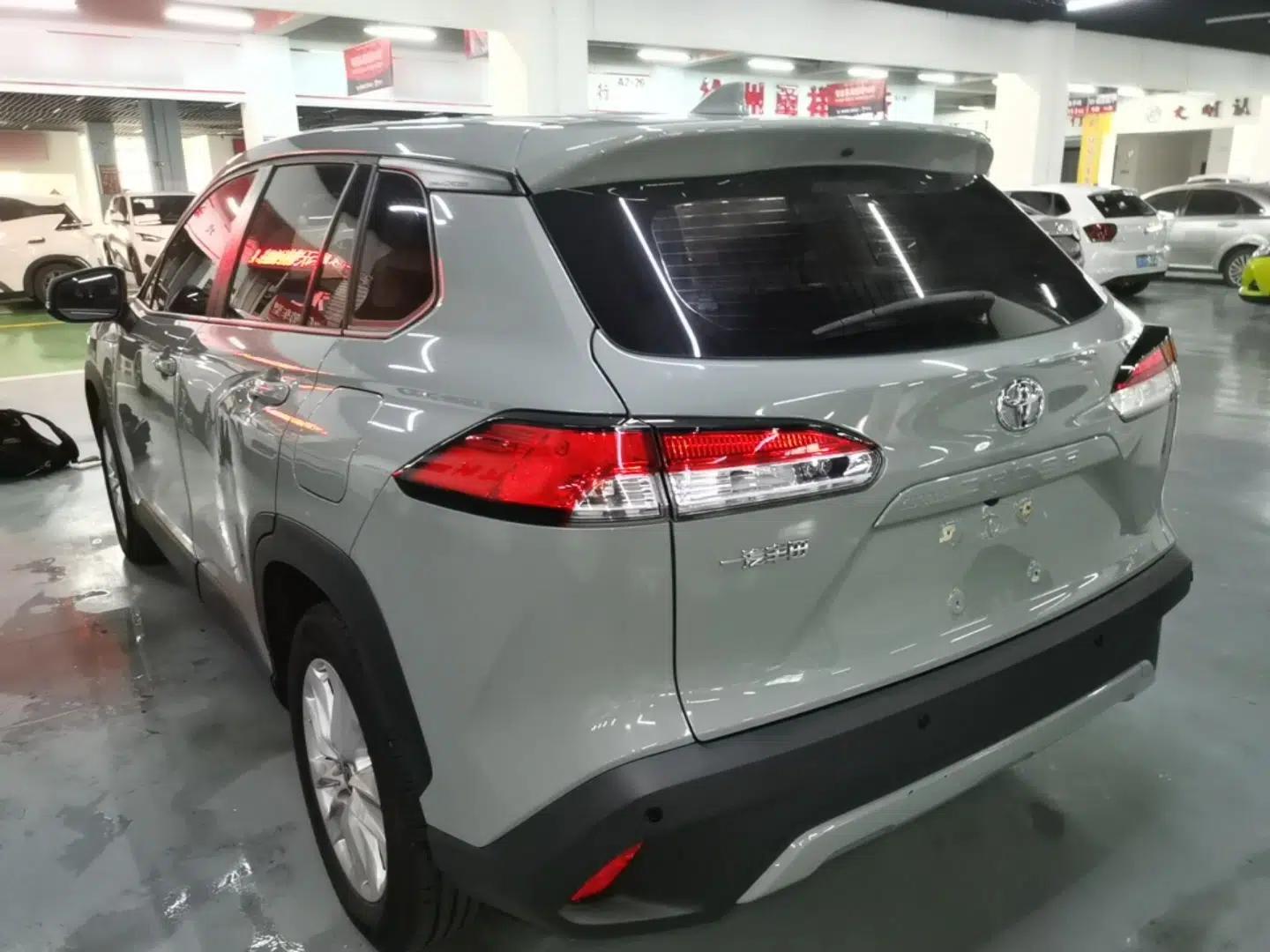 Toyota Corolla Cross 2022 2.0L Pioneer Edition — миниатюра 4