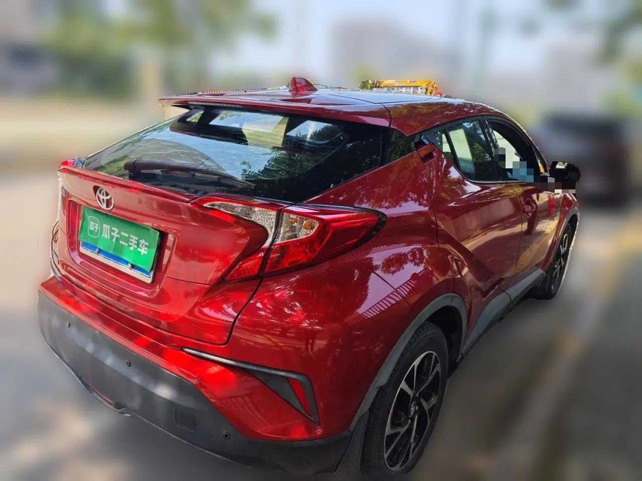 Toyota C-HR 2020 2.0L Leading Edition — миниатюра 6