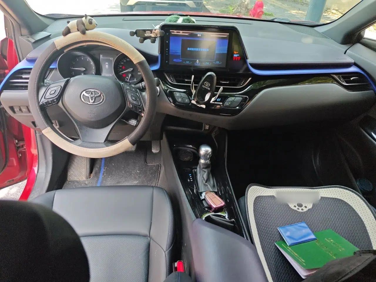 Toyota C-HR 2020 2.0L Leading Edition — миниатюра 9