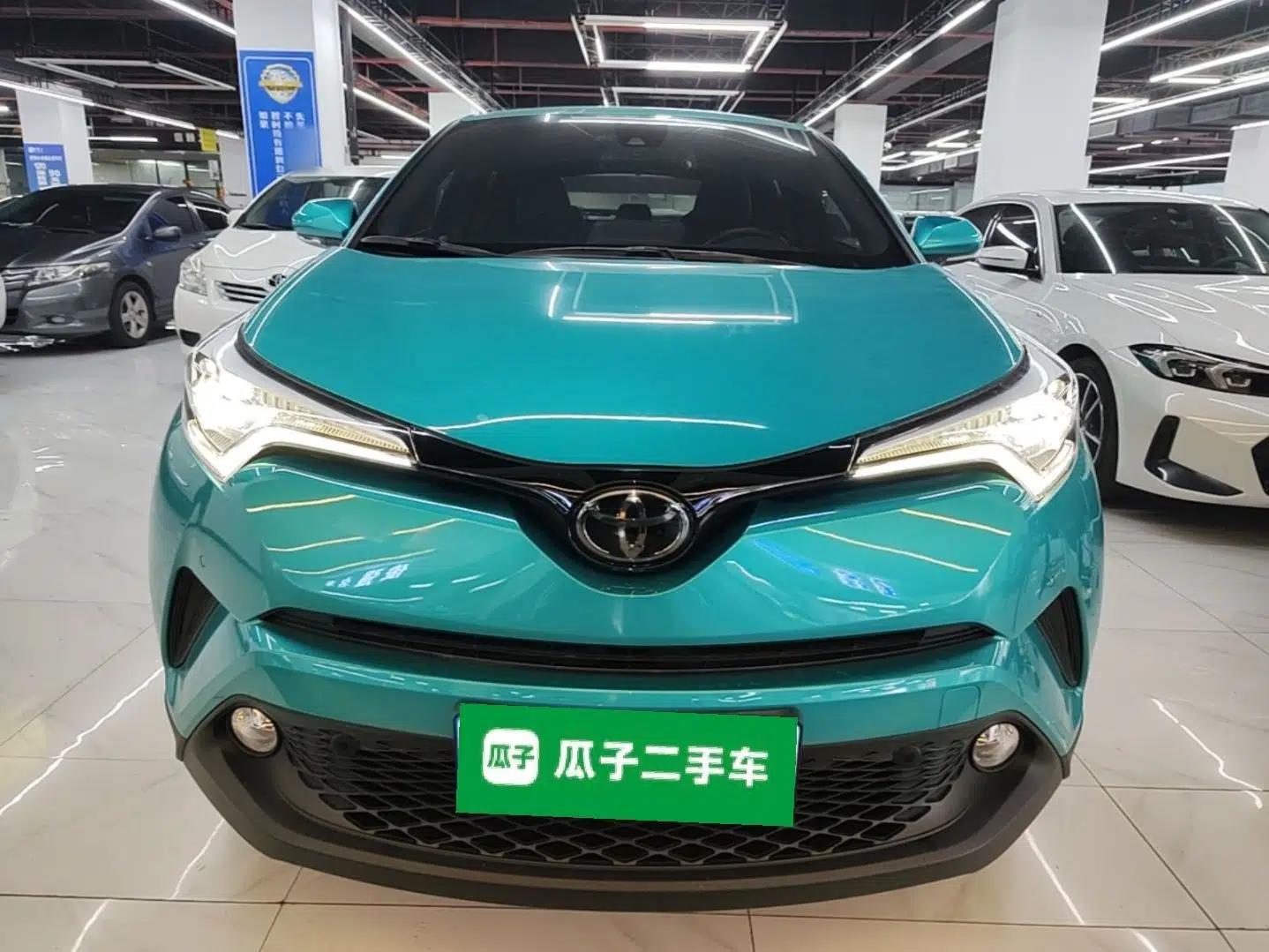 Toyota C-HR 2020 2.0L Luxury Edition — миниатюра 2