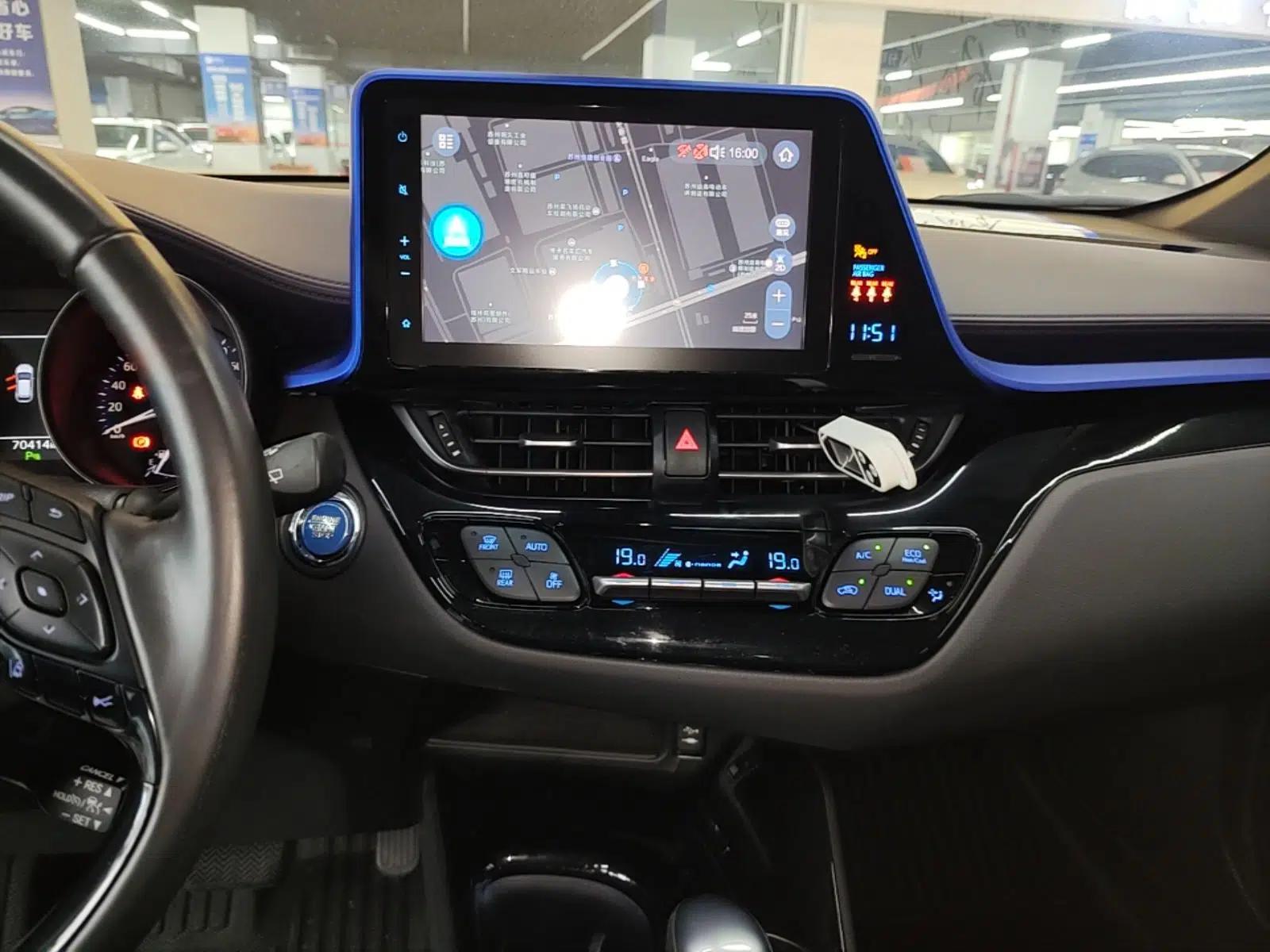 Toyota C-HR 2020 2.0L Luxury Edition — миниатюра 15