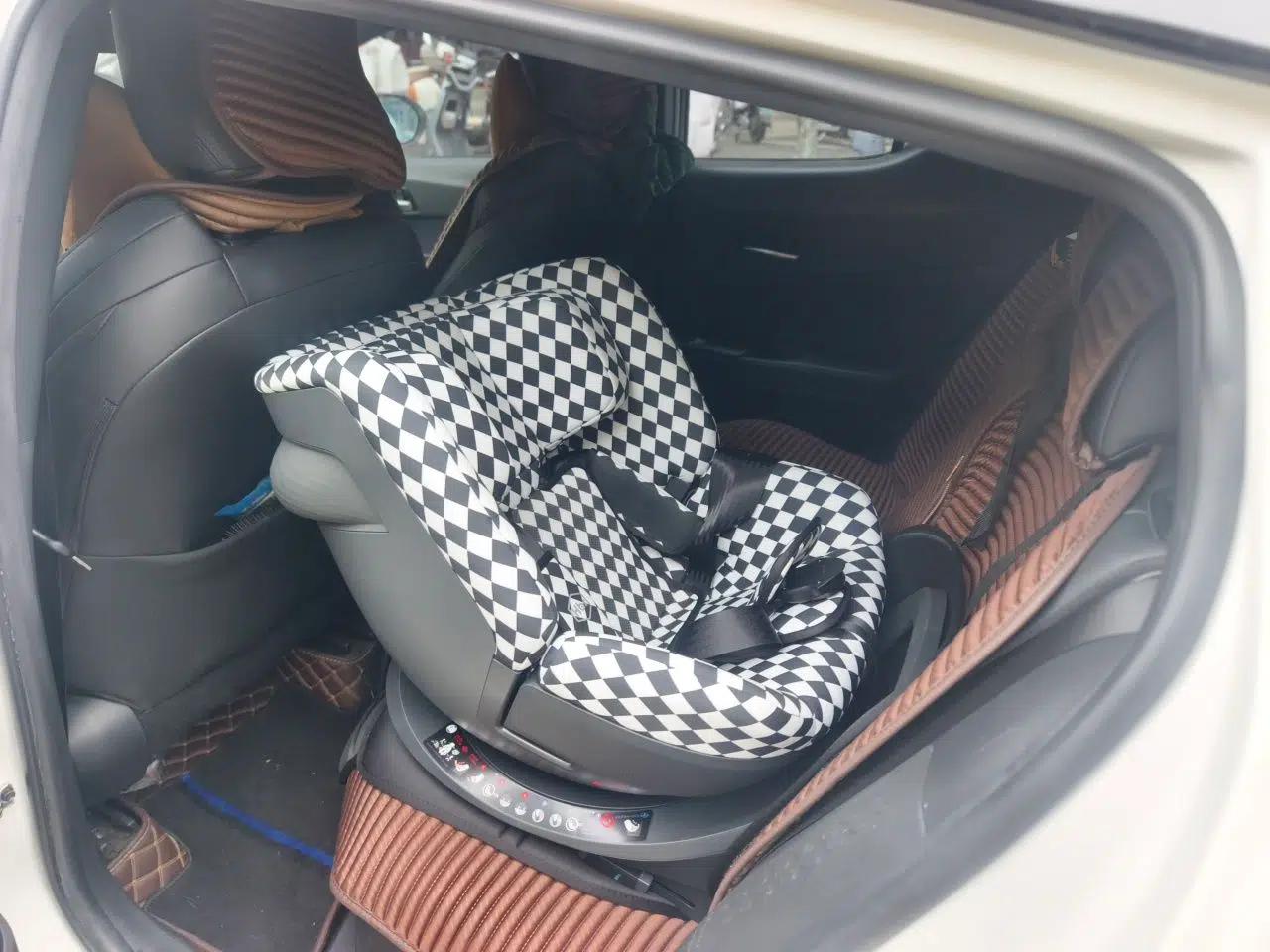 Toyota C-HR 2020 2.0L Leading Edition — миниатюра 17