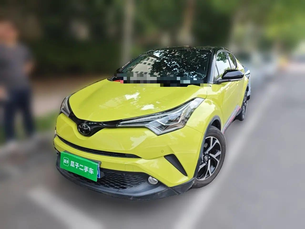 Toyota C-HR 2018 2.0L Luxury Sunroof Version China VI Standard — миниатюра 1