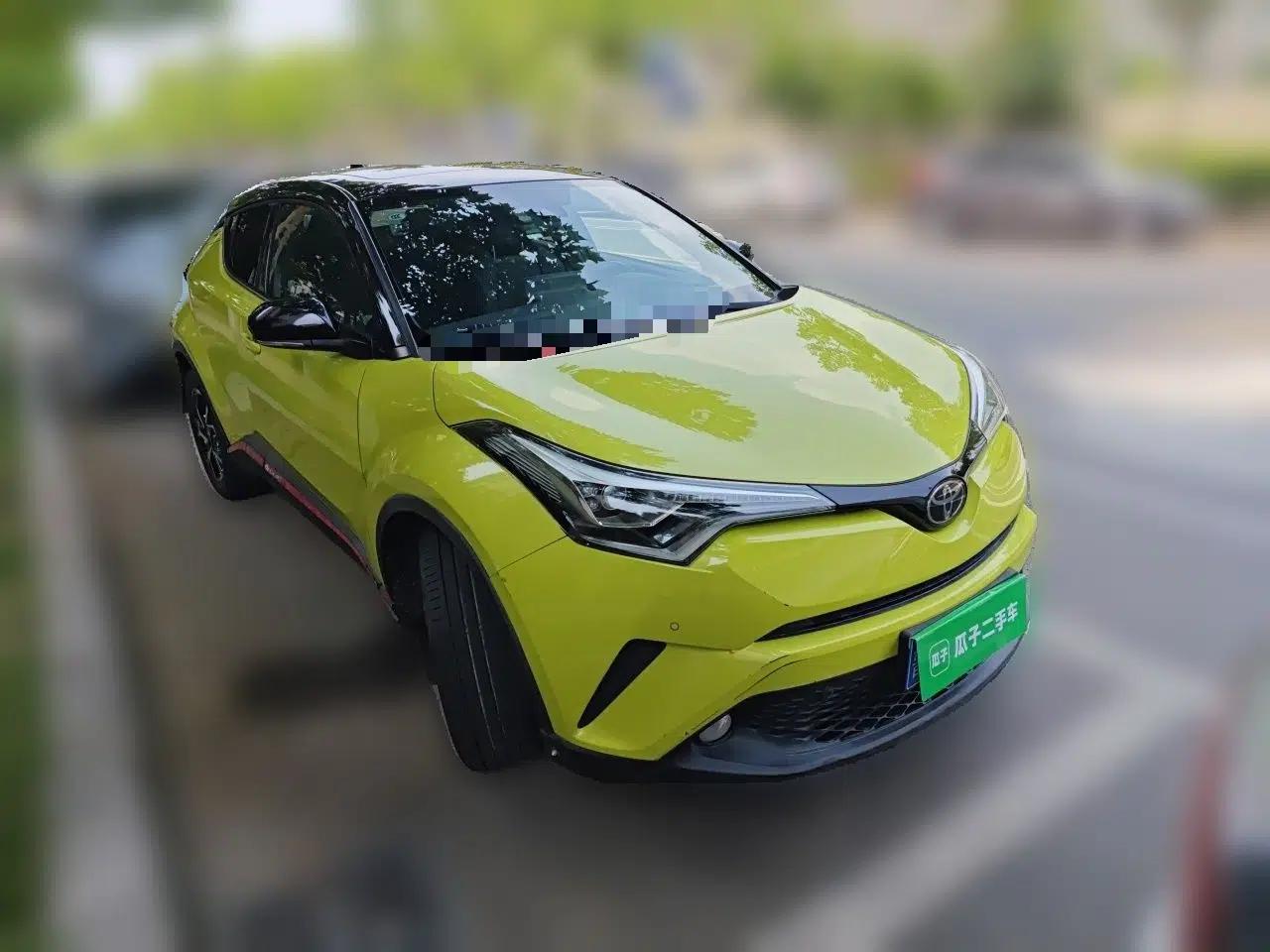 Toyota C-HR 2018 2.0L Luxury Sunroof Version China VI Standard — миниатюра 3