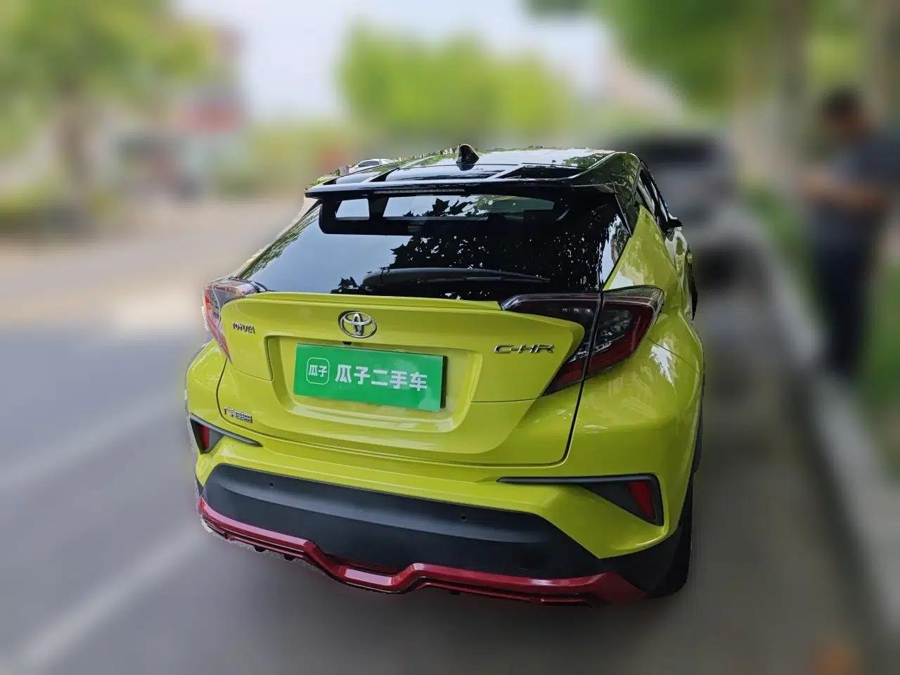 Toyota C-HR 2018 2.0L Luxury Sunroof Version China VI Standard — миниатюра 5