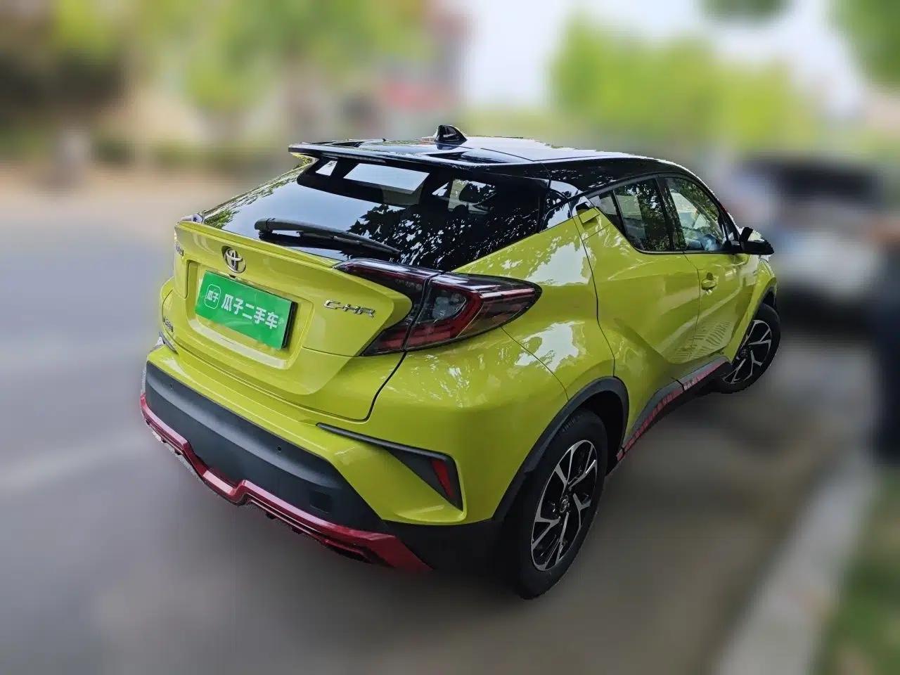 Toyota C-HR 2018 2.0L Luxury Sunroof Version China VI Standard — миниатюра 6