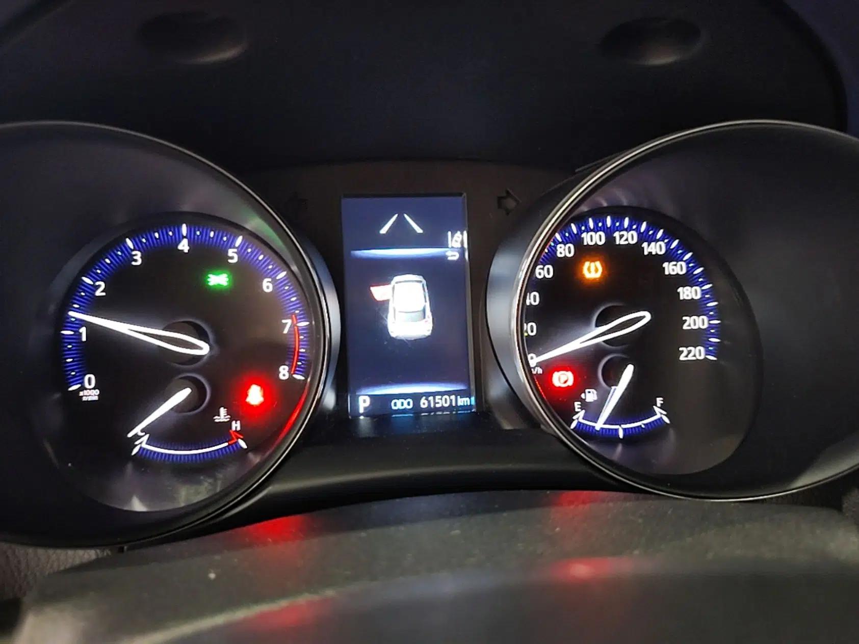 Toyota C-HR 2021 2.0L Luxury Edition — миниатюра 14