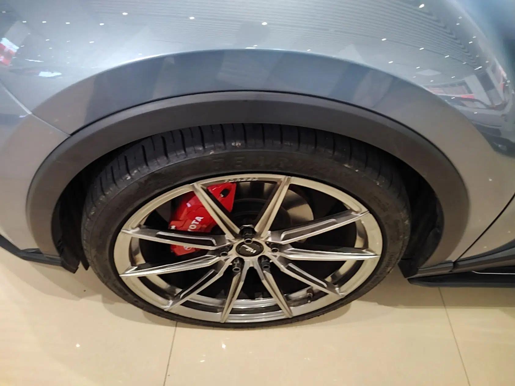 Toyota C-HR 2021 2.0L Luxury Edition — миниатюра 10