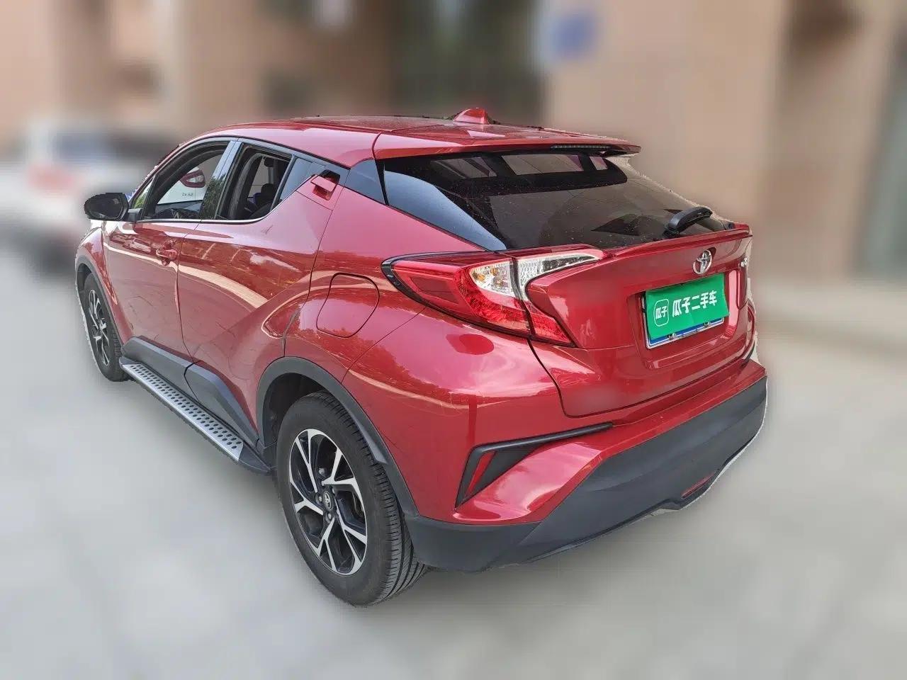 Toyota C-HR 2018 2.0L Leading Edition China VI — миниатюра 4