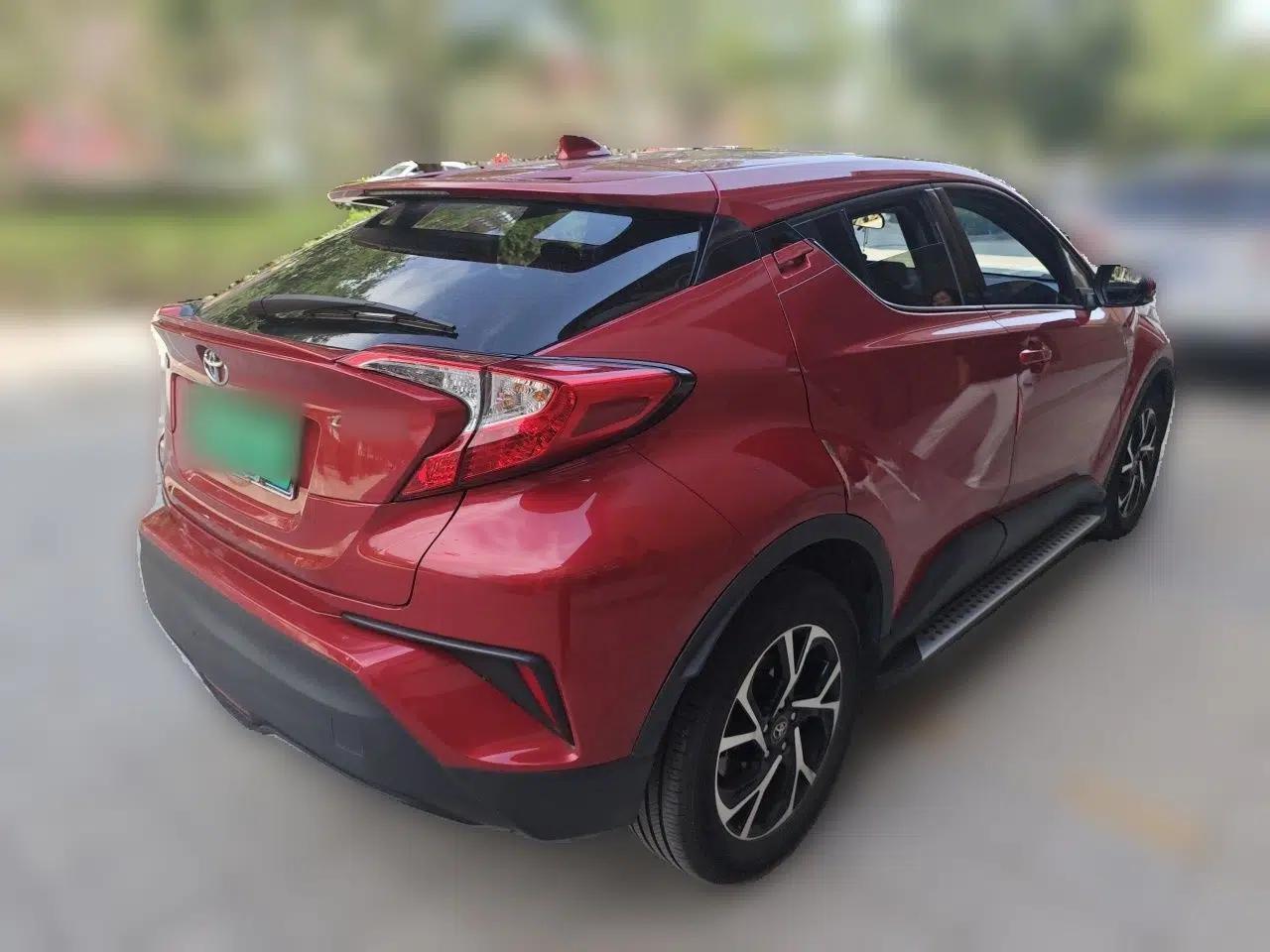Toyota C-HR 2018 2.0L Leading Edition China VI — миниатюра 6