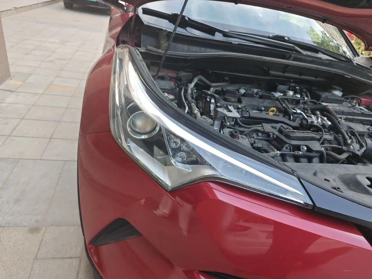 Toyota C-HR 2018 2.0L Leading Edition China VI — миниатюра 7