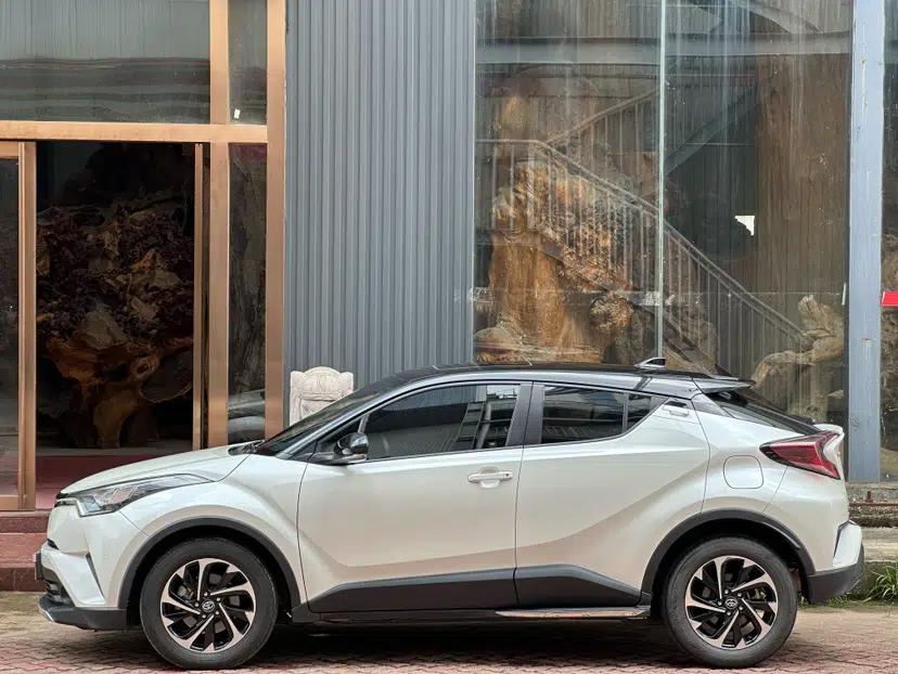 Toyota IZOA 2020 2.0L Yichi Version — миниатюра 3