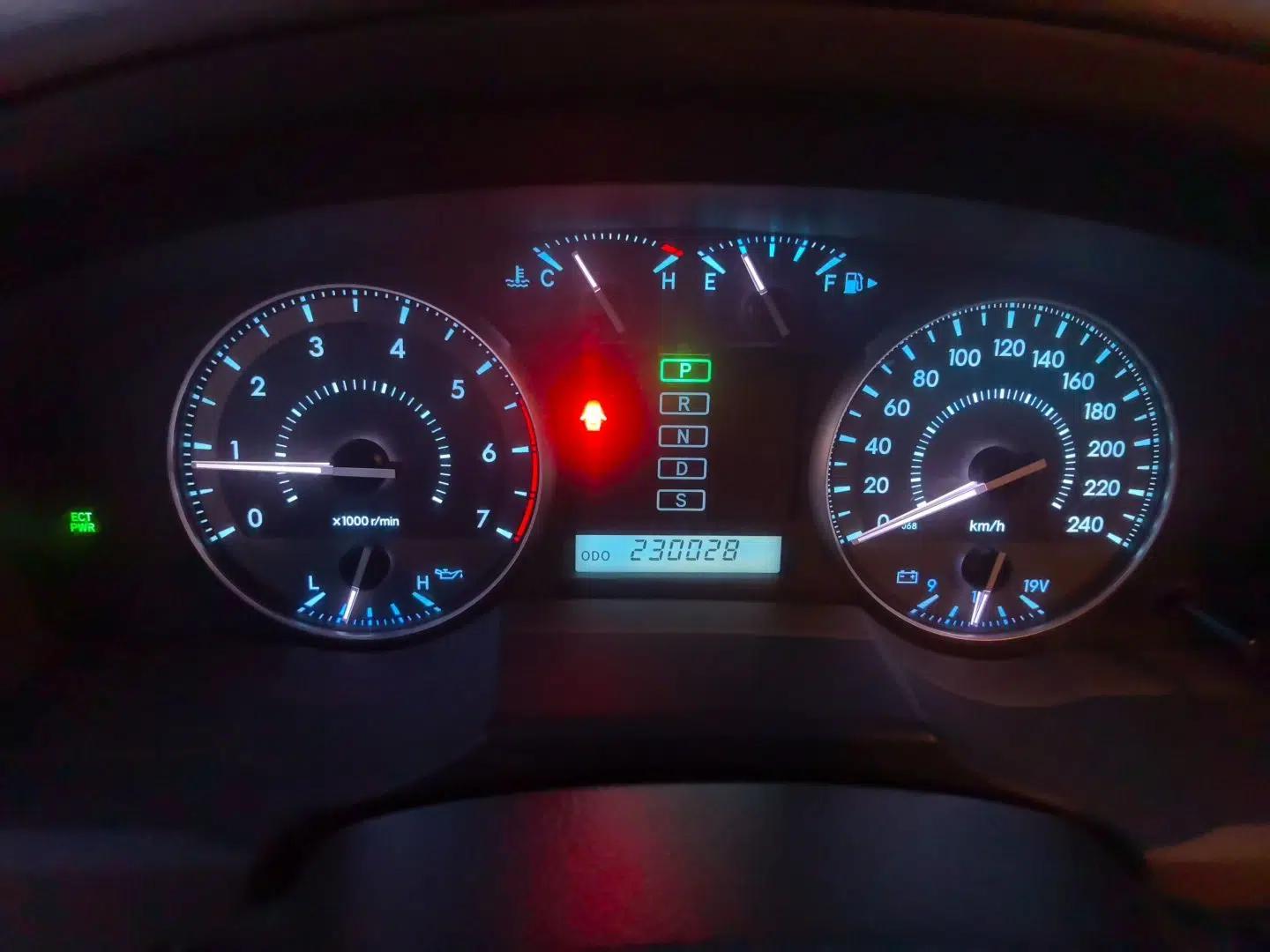 Toyota Land Cruiser Land Cruiser Prado, 4.0, 8 seats, with sunroof — миниатюра 11