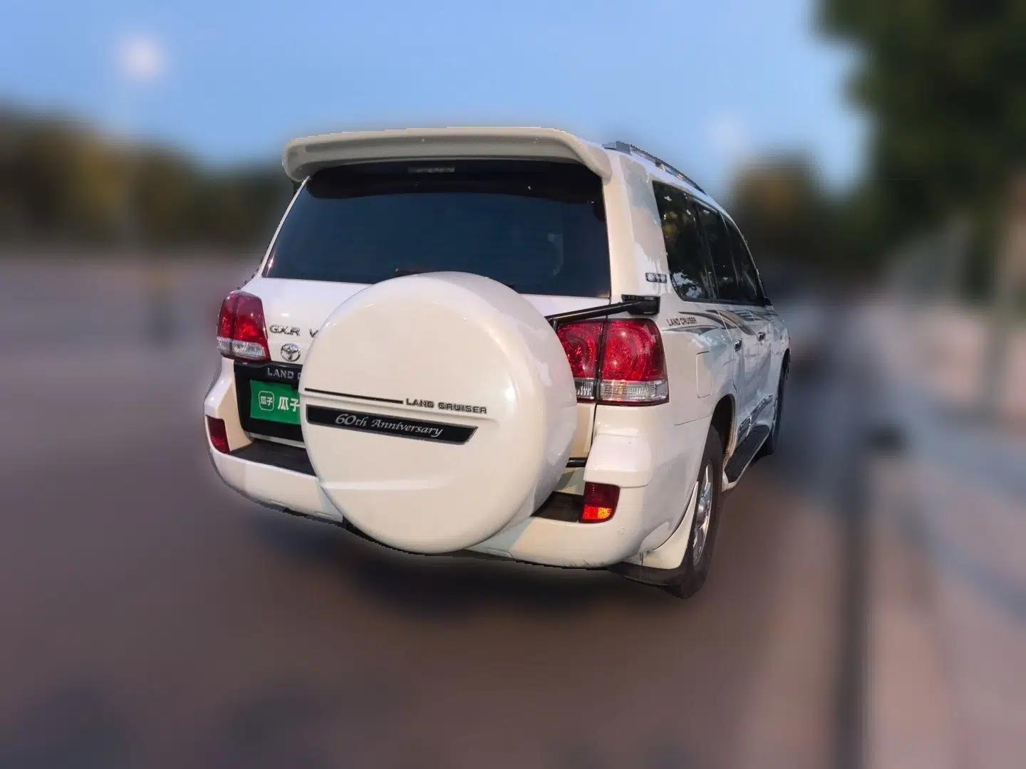 Toyota Land Cruiser Land Cruiser Prado, 4.0, 8 seats, with sunroof — миниатюра 6
