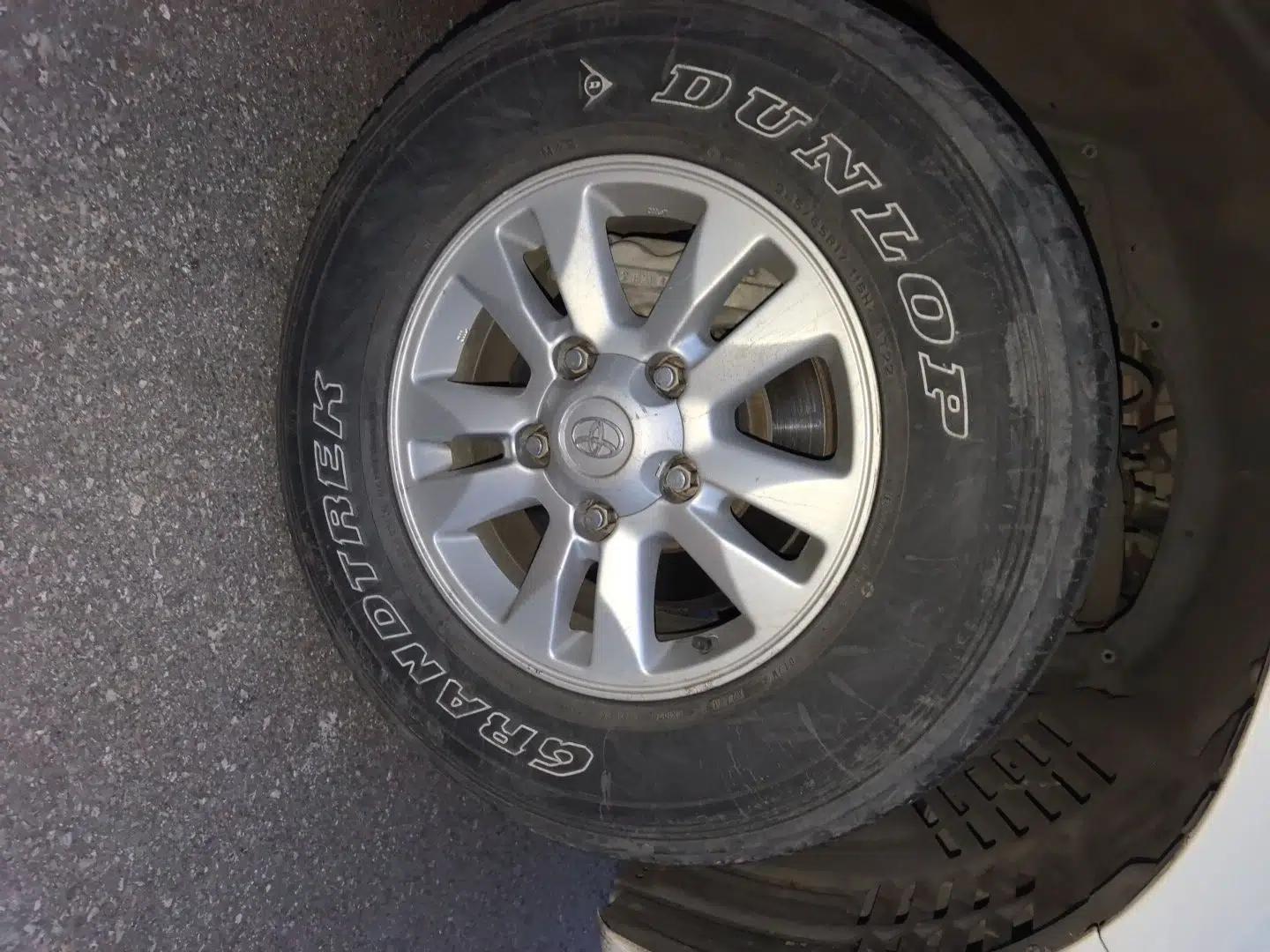 Toyota Land Cruiser Land Cruiser Prado, 4.0, 8 seats, with sunroof — миниатюра 8