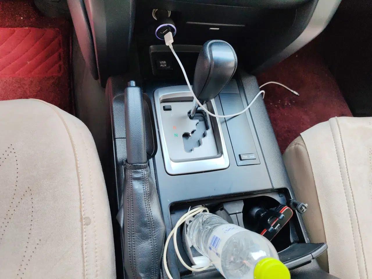 Toyota Land Cruiser Automatic all‑wheel drive, 4.0L, 8 seats, parallel import — миниатюра 14