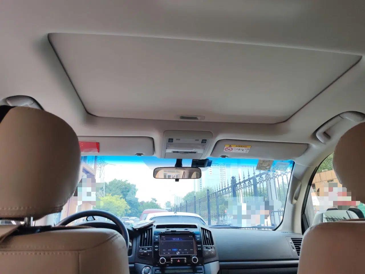 Toyota Land Cruiser Automatic all‑wheel drive, 4.0L, 8 seats, parallel import — миниатюра 18