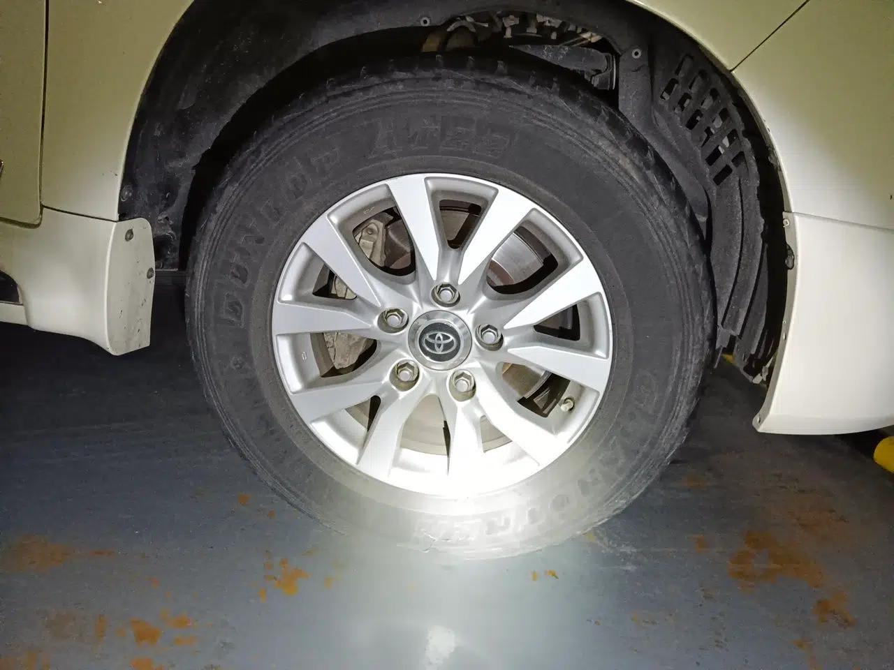 Toyota Land Cruiser 2016 Toyota Land Cruiser, 8-seater, 4.0-liter automatic (parallel import) — миниатюра 8