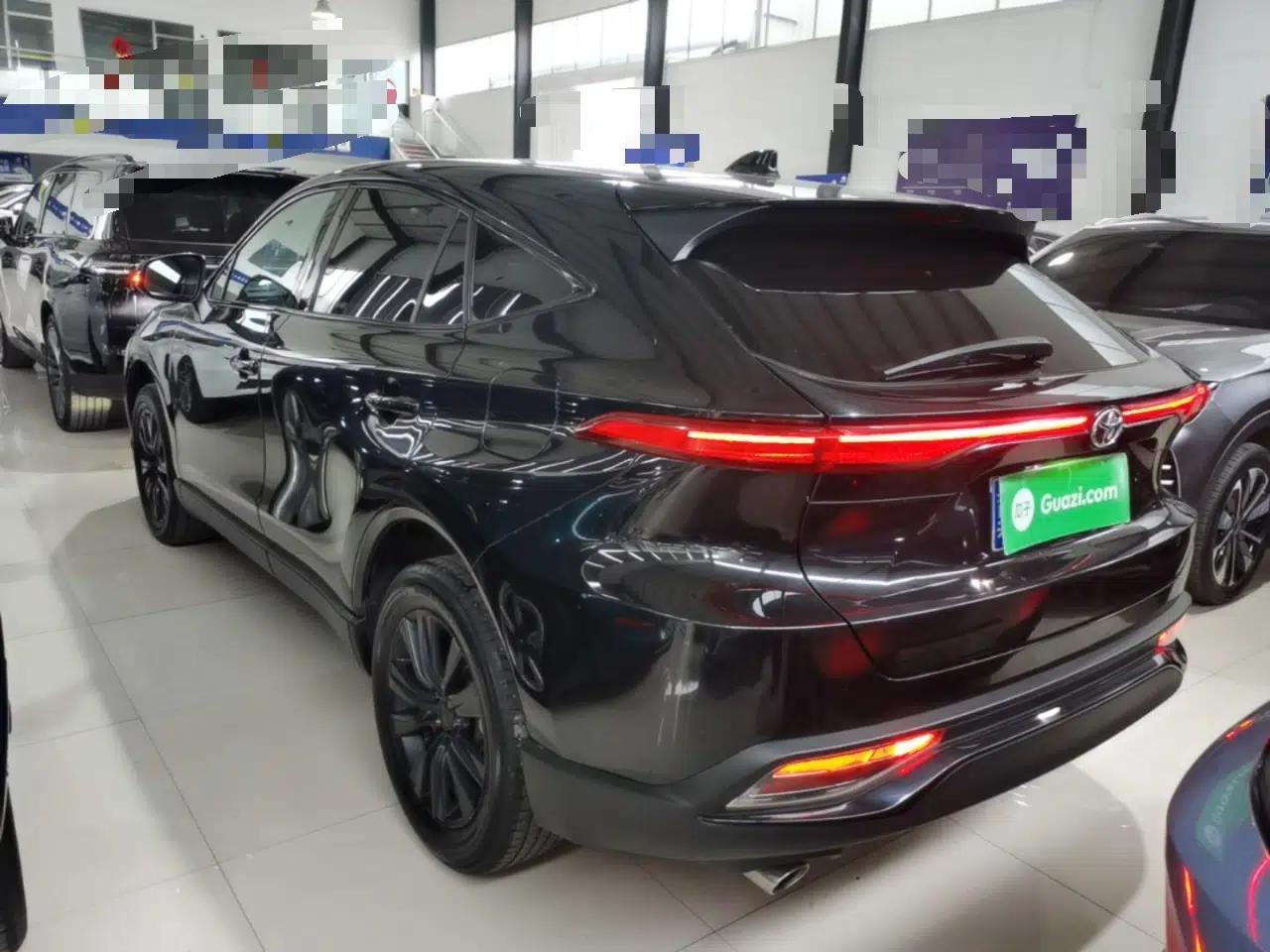 Toyota Harrier 2023 2.0L CVT Two-Wheel Drive Entry Version — миниатюра 4