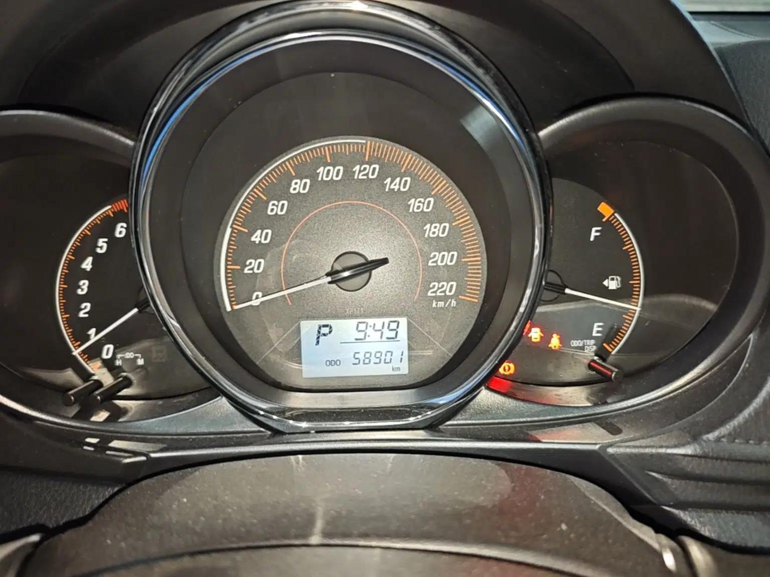 Toyota YARiS L Zhi Xiang 2021 1.5L CVT Leading Edition — миниатюра 14