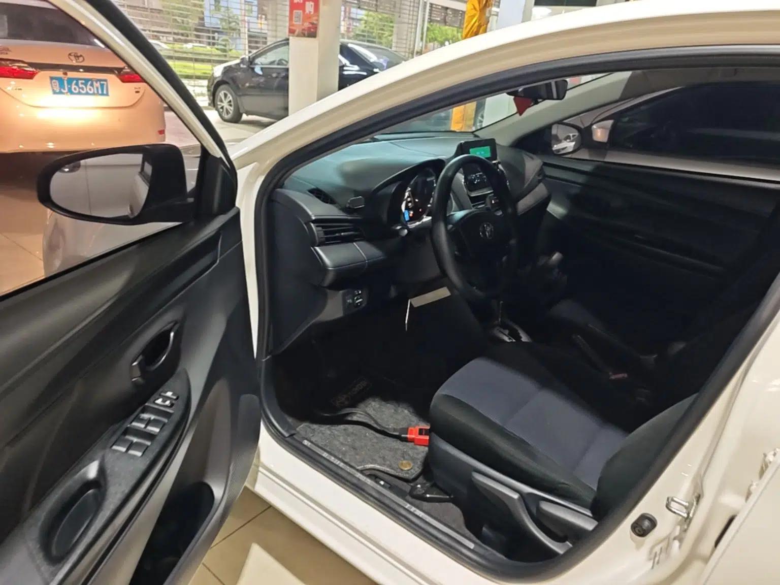 Toyota YARiS L Zhi Xiang 2021 1.5L CVT Leading Edition — миниатюра 18