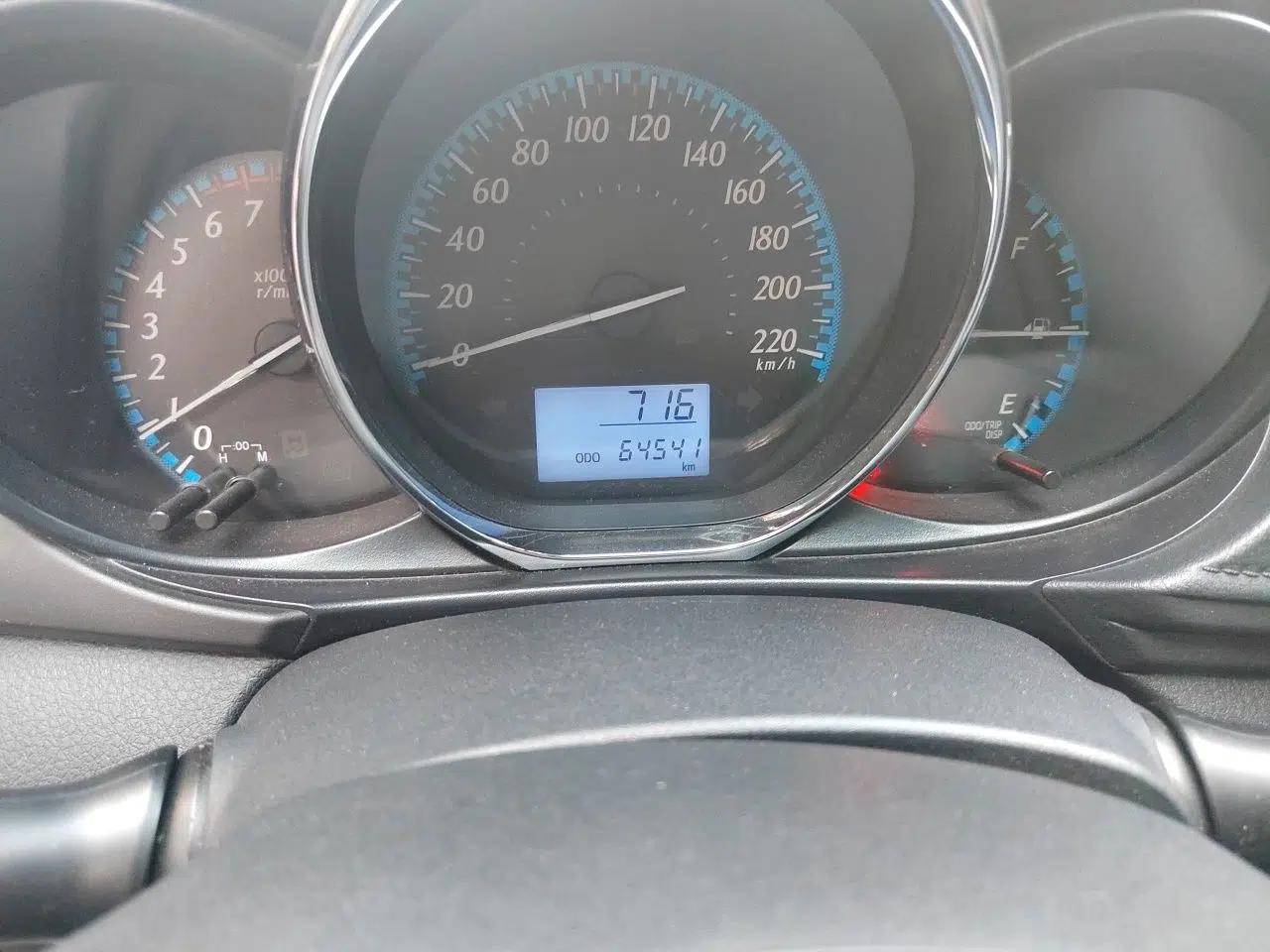 Toyota YARiS L Zhi Xiang 2017 1.5E Manual Charm Edition — миниатюра 12