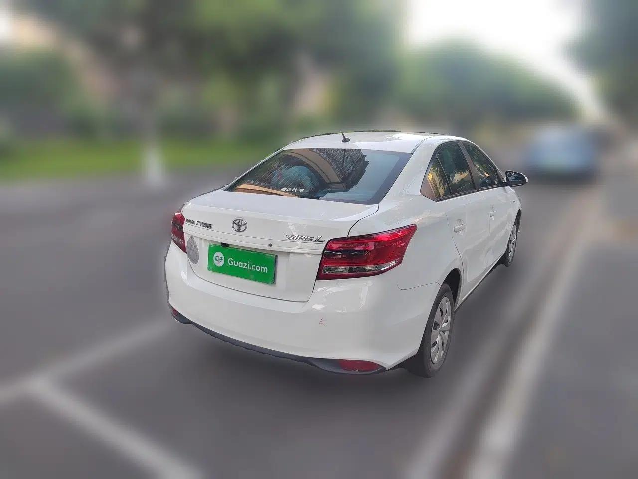 Toyota YARiS L Zhi Xiang 2017 1.5E Manual Charm Edition — миниатюра 6