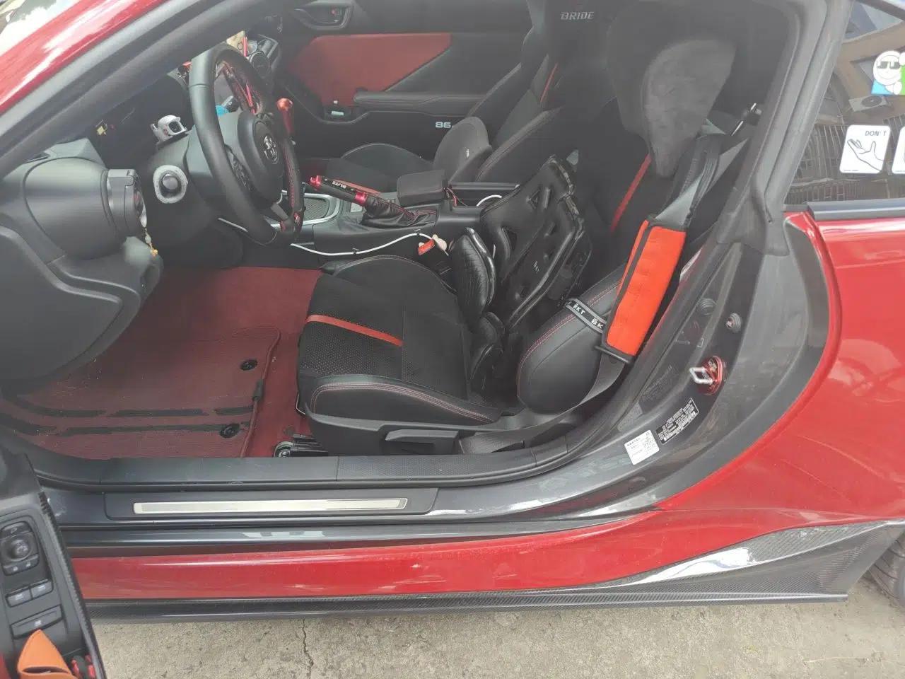 Toyota 86 2022 GR 86 2.4L Manual Edition — миниатюра 17